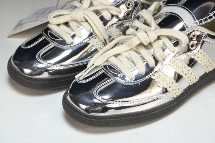 ad low-top sneaker 240506001