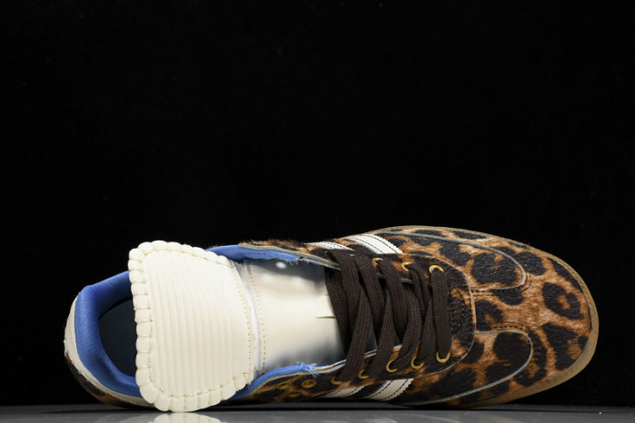 ad low-top sneaker 240506002